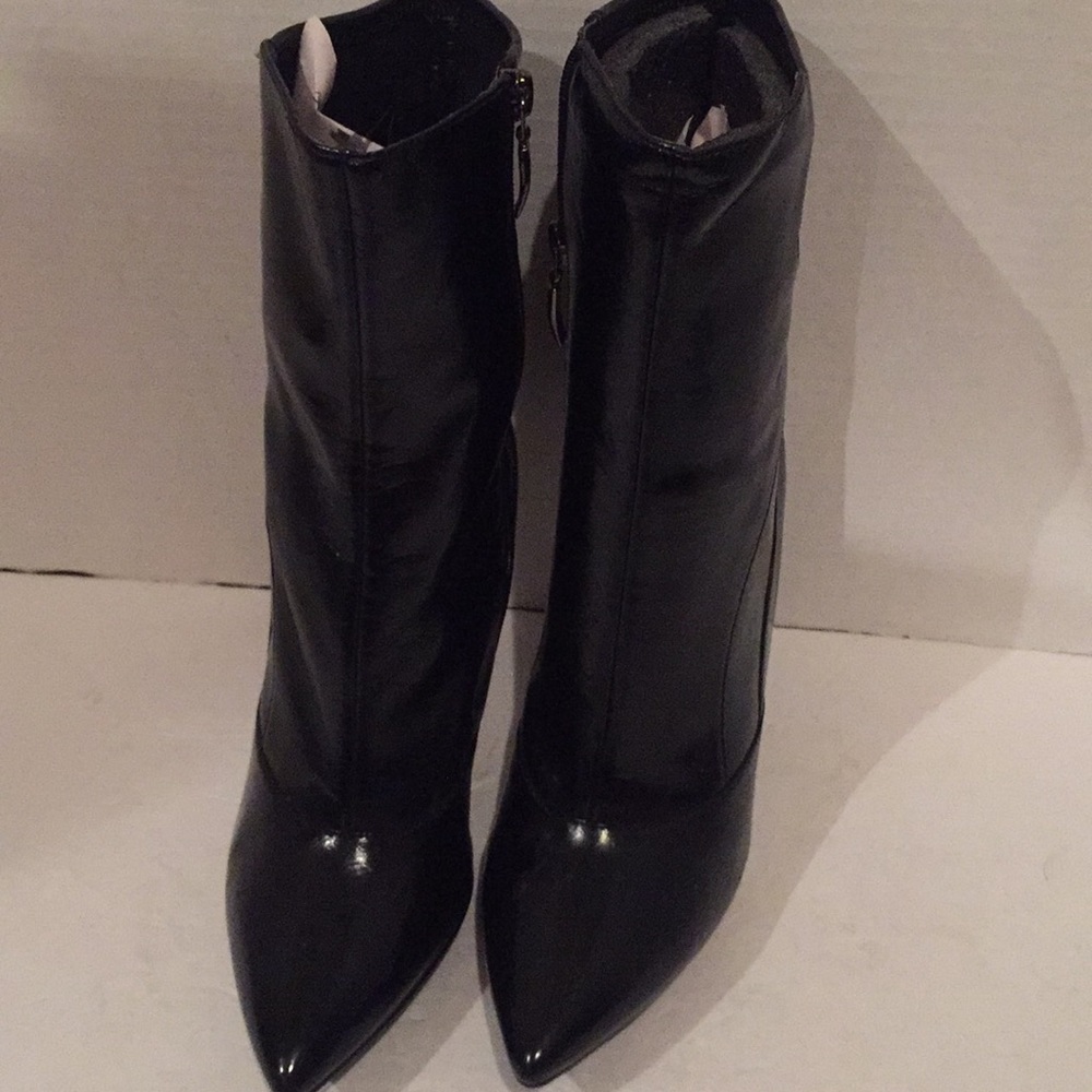 Ankle high boots